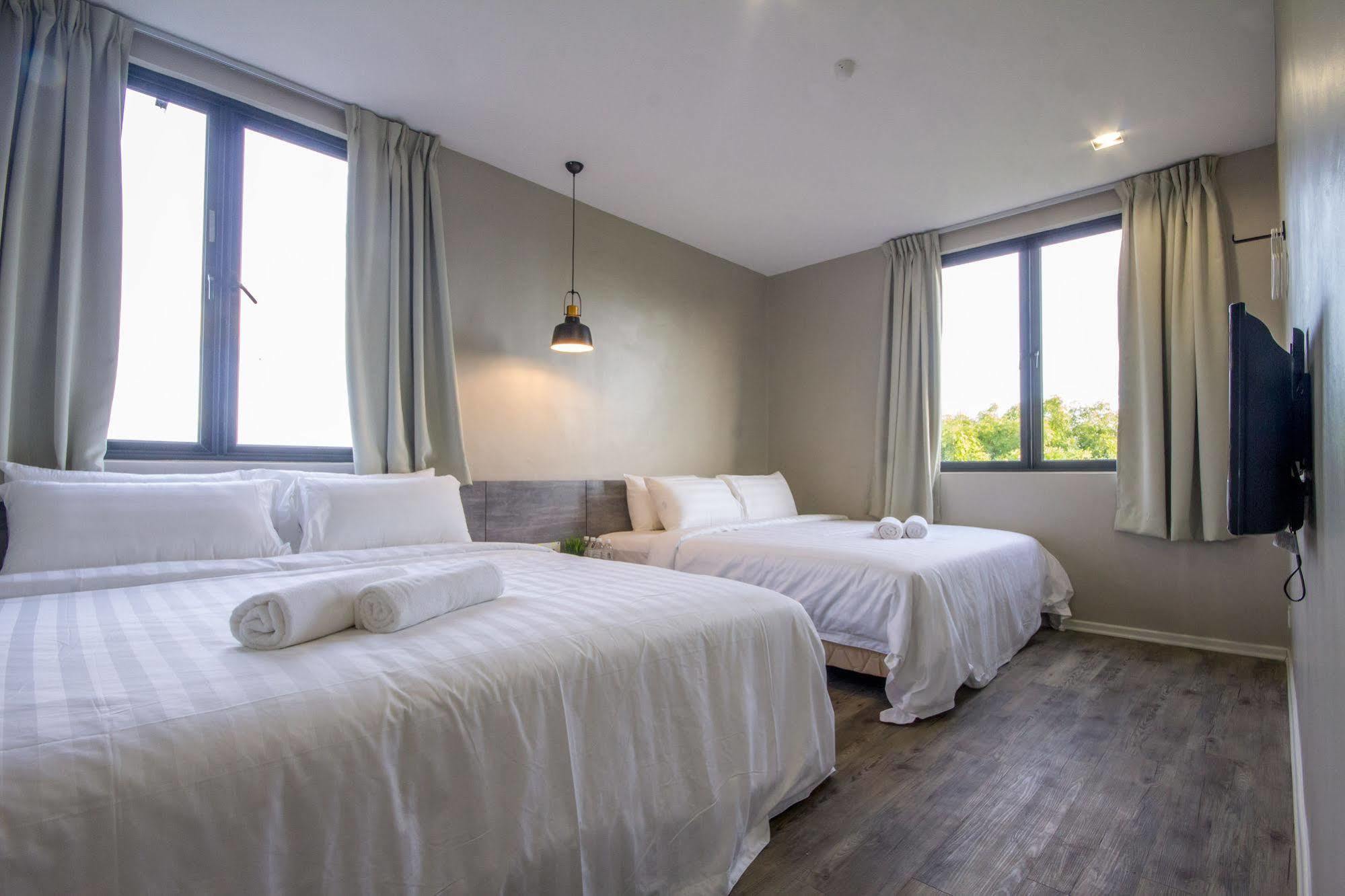Chariton Hotel Alma Bukit Mertajam Esterno foto